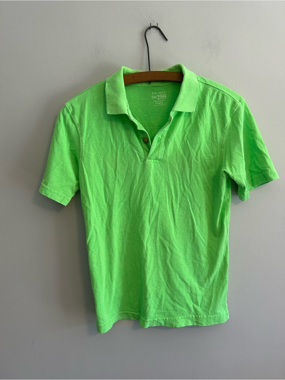 The children’s Place youth 10/12 Neon Green short Polo sleeve Shirt